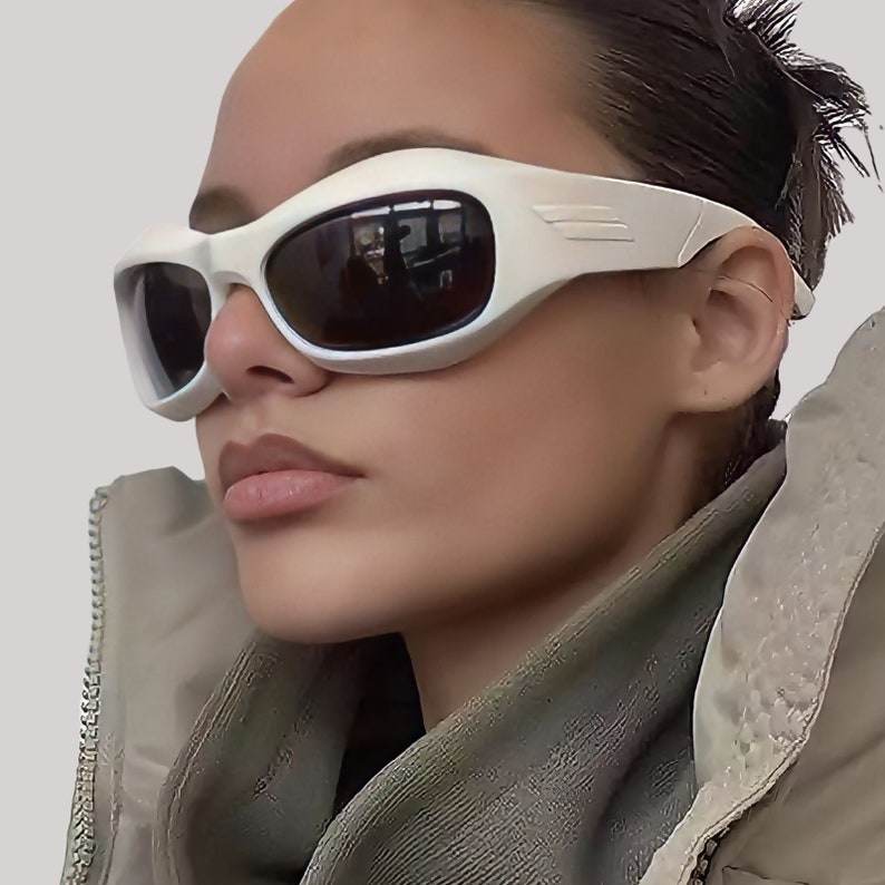 Lunette De Soleil Futuriste